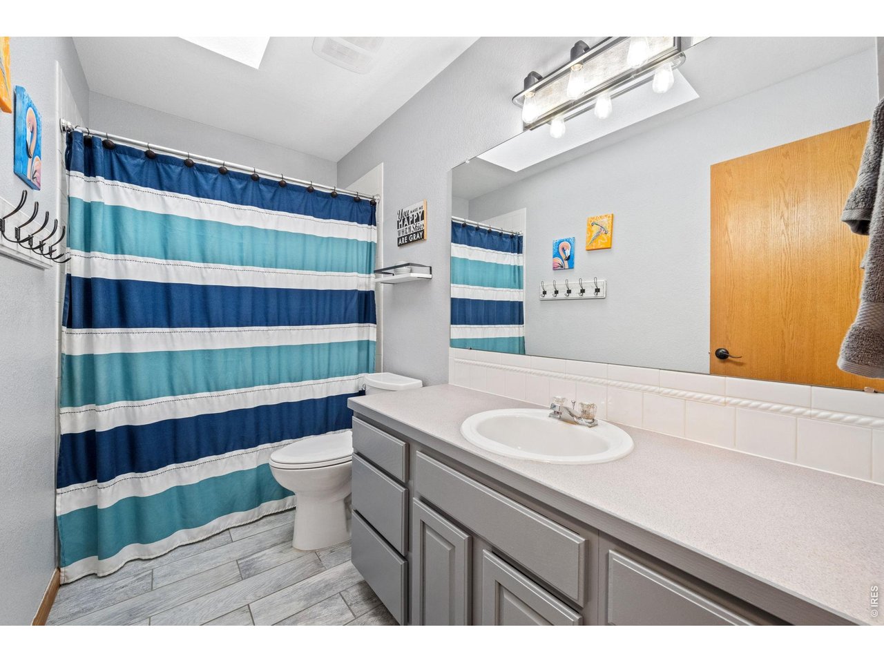 Guest bath