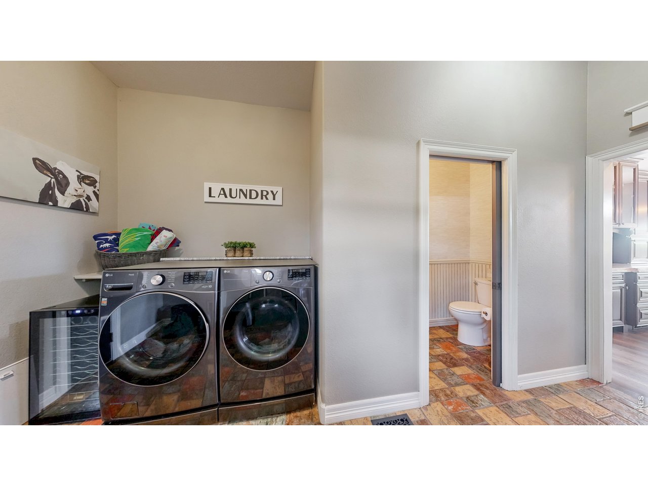 Laundry Room - Main Floor