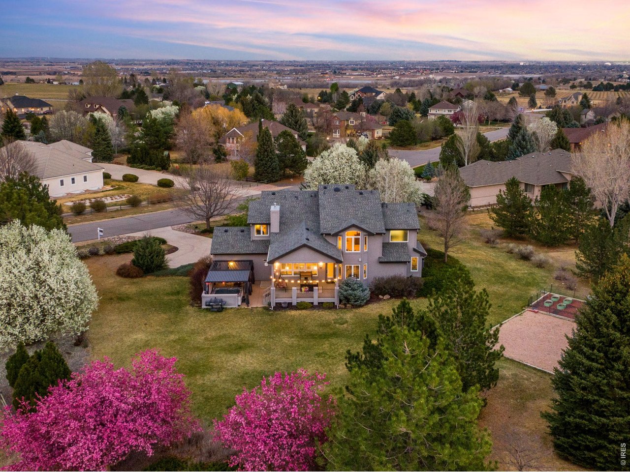 Enter the backyard Haven, pride of ownership shines! This homesite offers the best combination of openness, privacy, and accessibility!