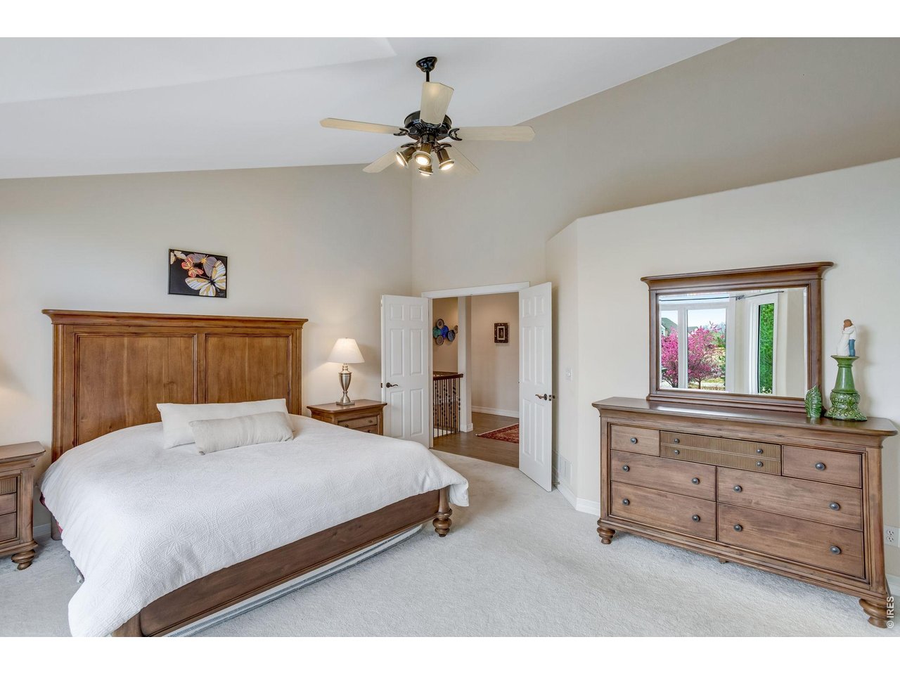 Comfortable 17 X 17 Primary Suite!