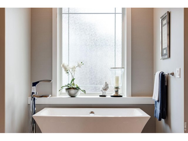 Property Photo 30 Primary bath