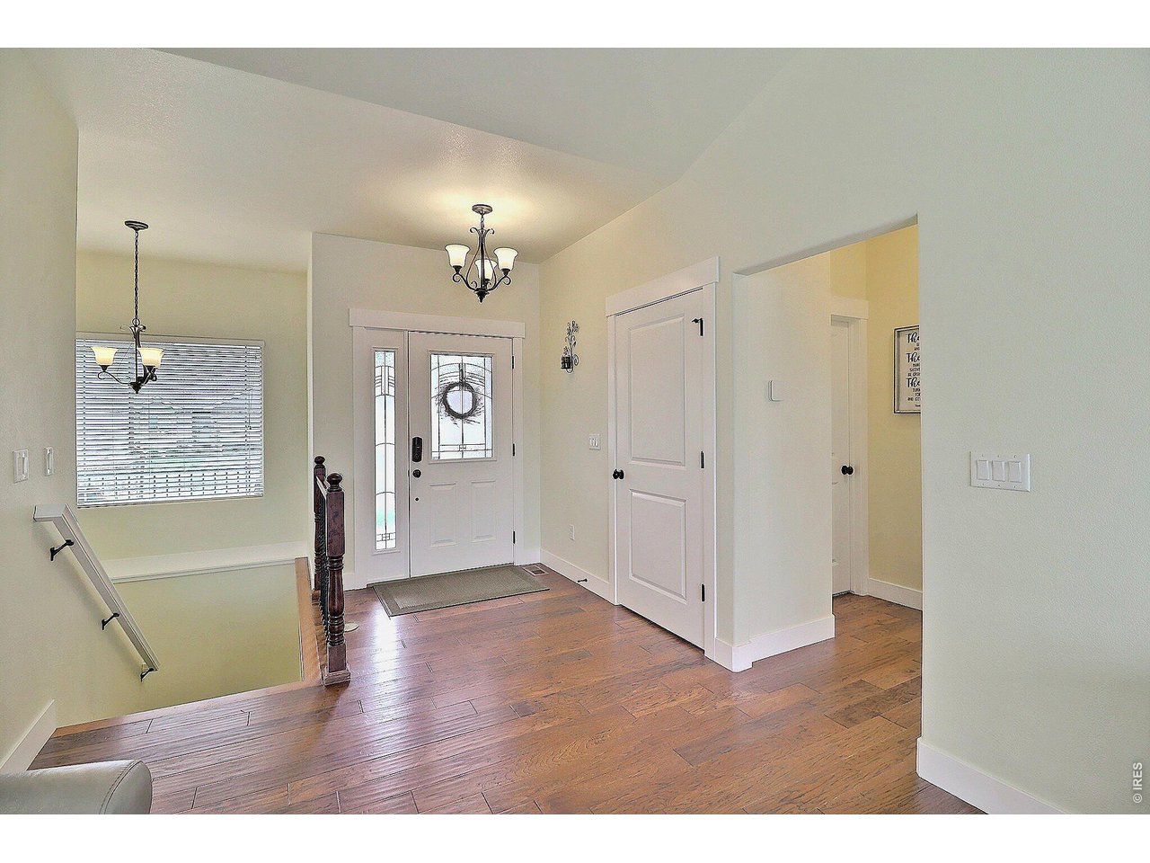 Lovely Entryway Greets Family and Friends