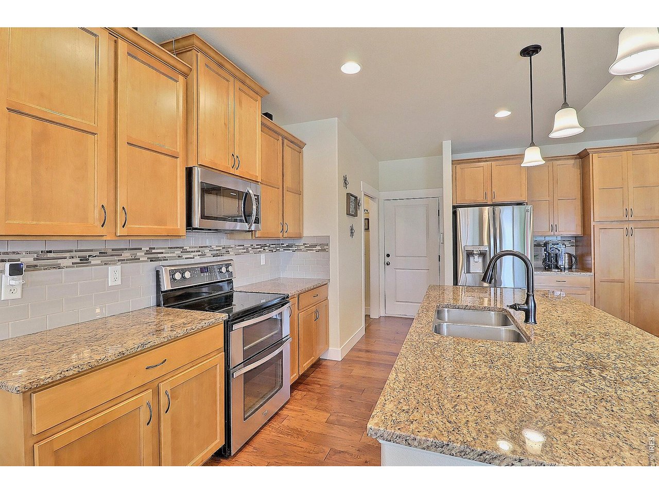 Lots of Cabinets
