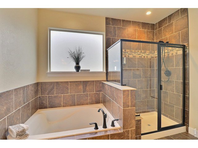 Property Photo 27 Primary Bathroom