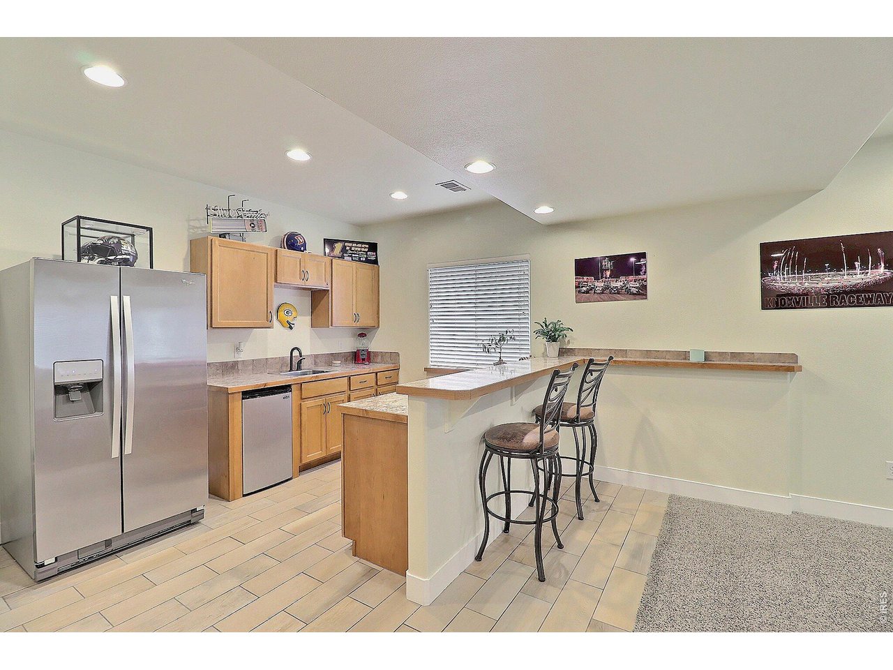 with Wet Bar 