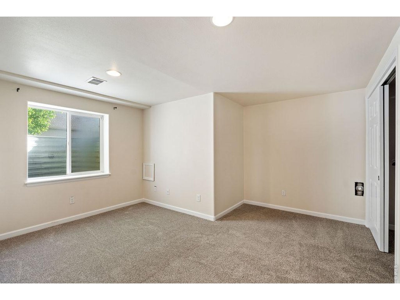 Property Photo 31 Basement Bedroom