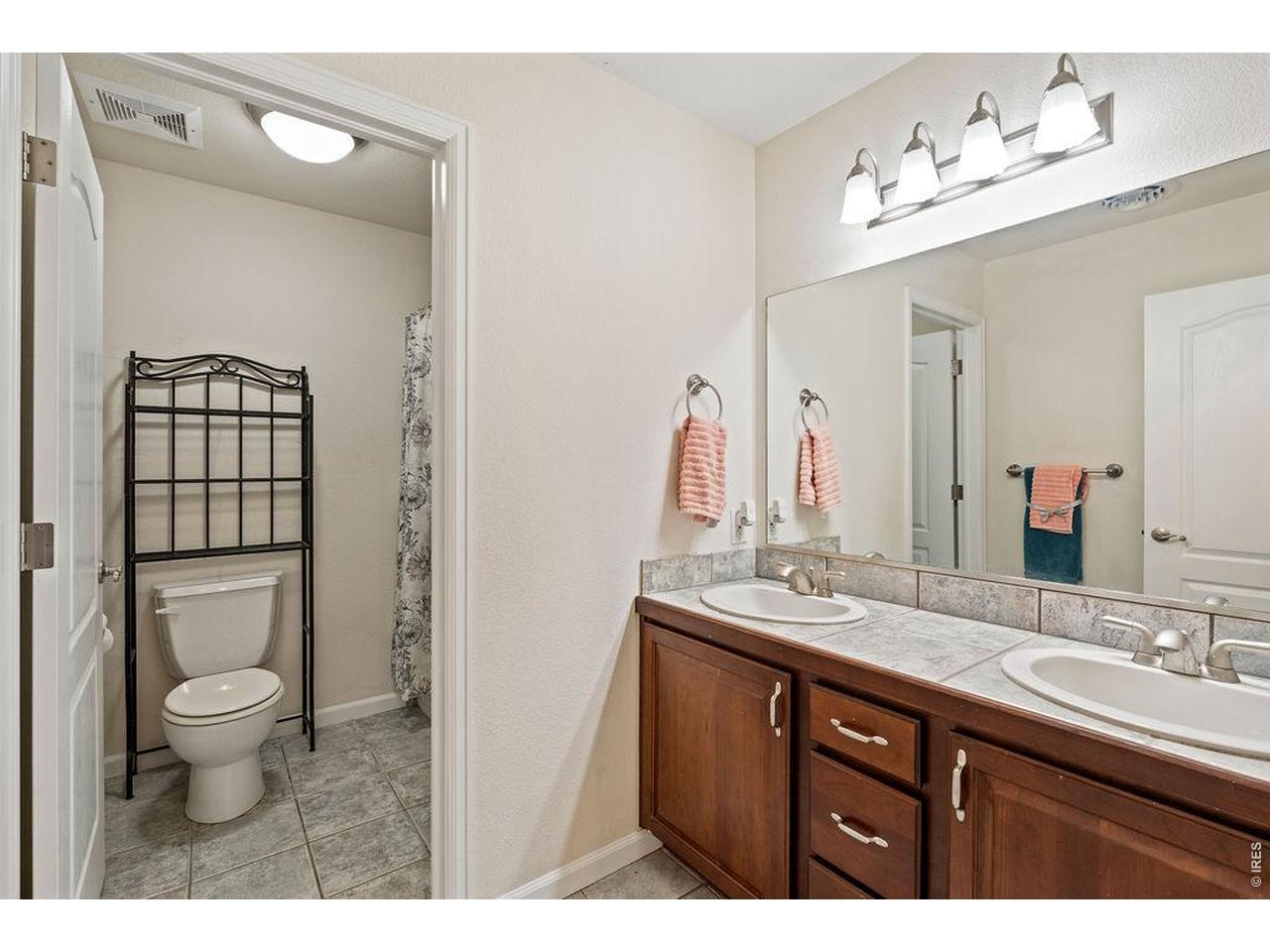 Property Photo 29 Upstairs Full Bathroom