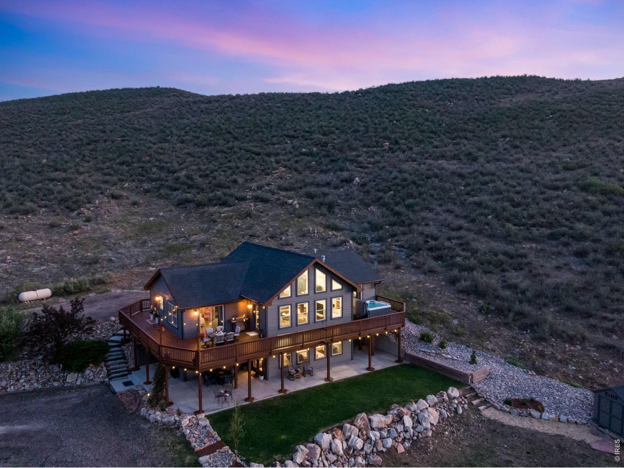  A private gate leads you to this private retreat 