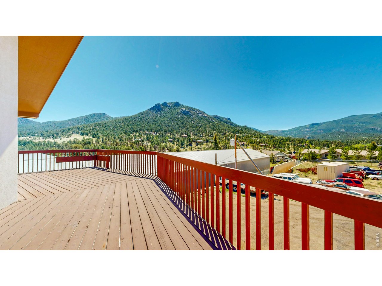 Property Photo 13 Deck
