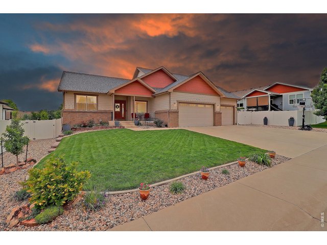 Property Photo 3 in Pumpkin Ridge Subdivision