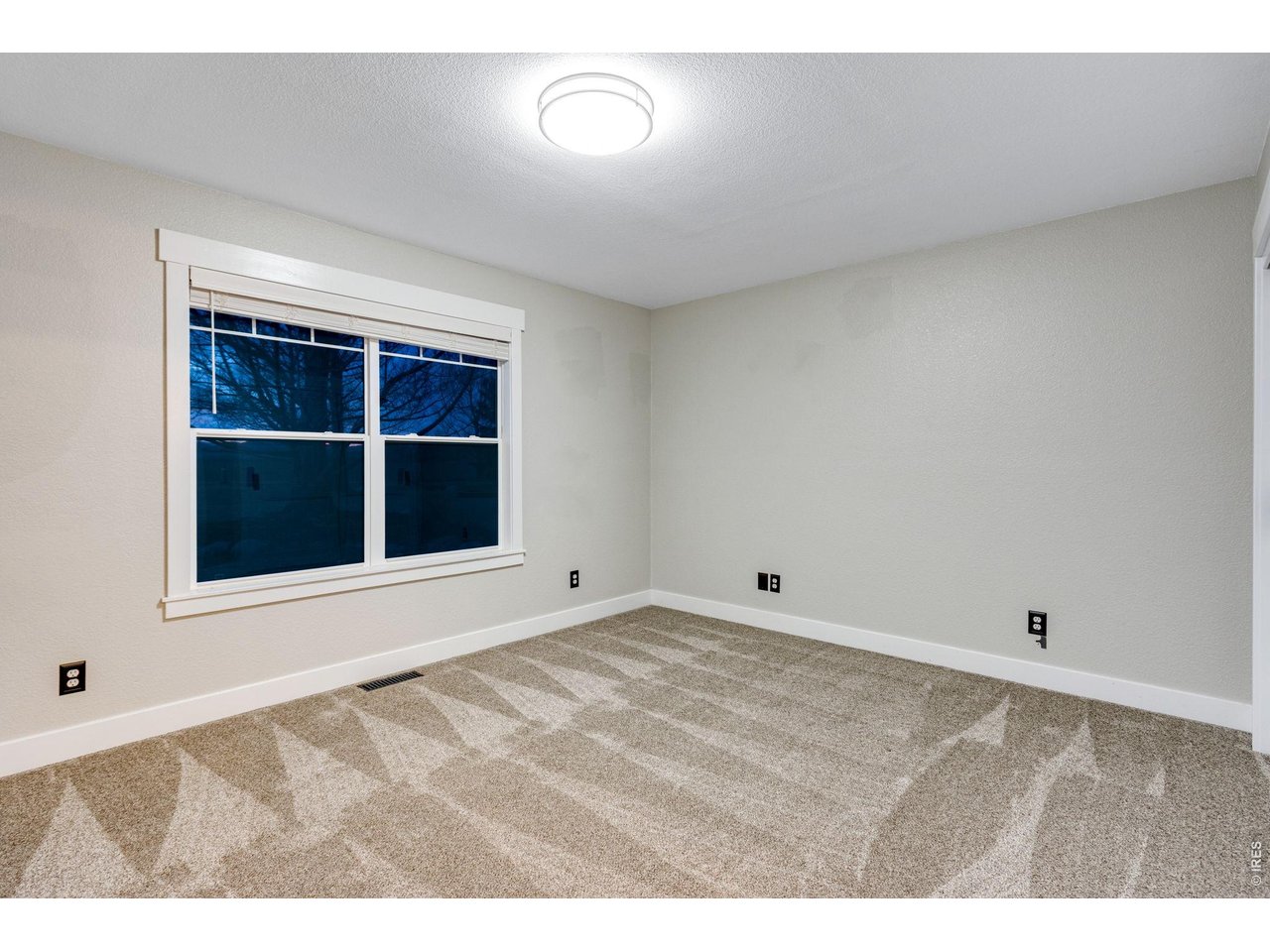 Oversized bedrooms. 1 en-suite bedroom wtih private bath plus 2 additional bedrooms split by a Jack and Jill bath
