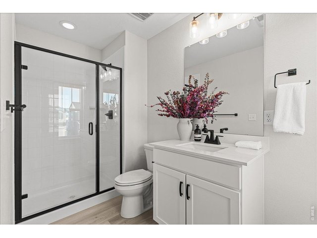 Property Photo 33 Second floor bathroom #2 