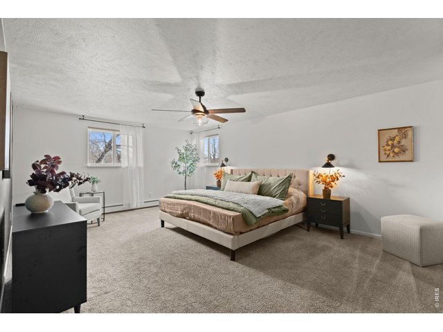 Property Photo 23 Large primary suite on the upper level