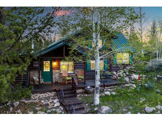 6442 County Road 22 Walden, CO 80480