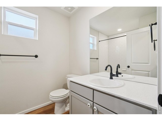 Property Photo 17 Upstairs Bathroom
