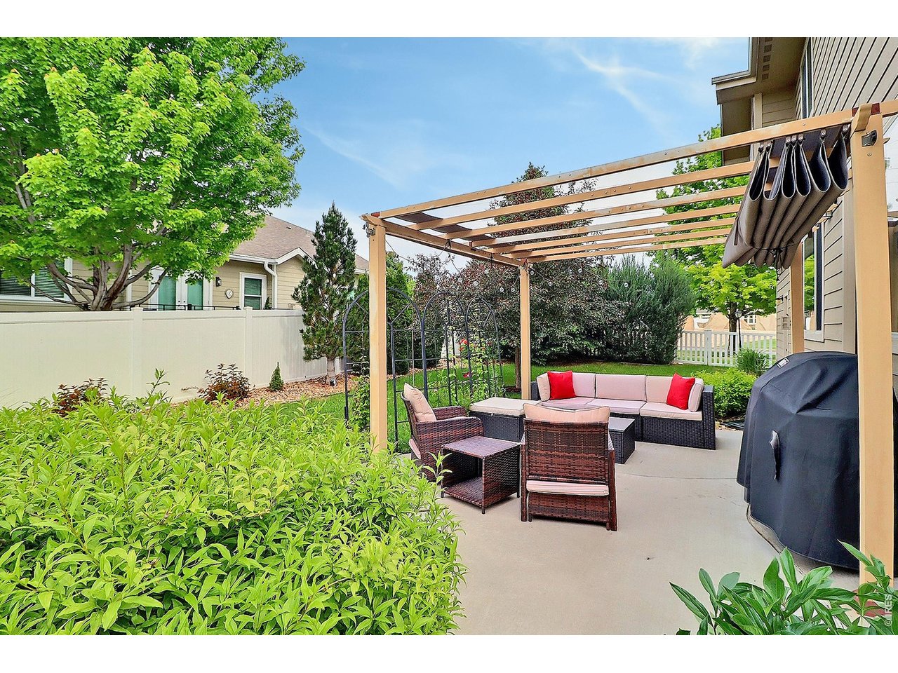 Great Outdoor Entertaining
