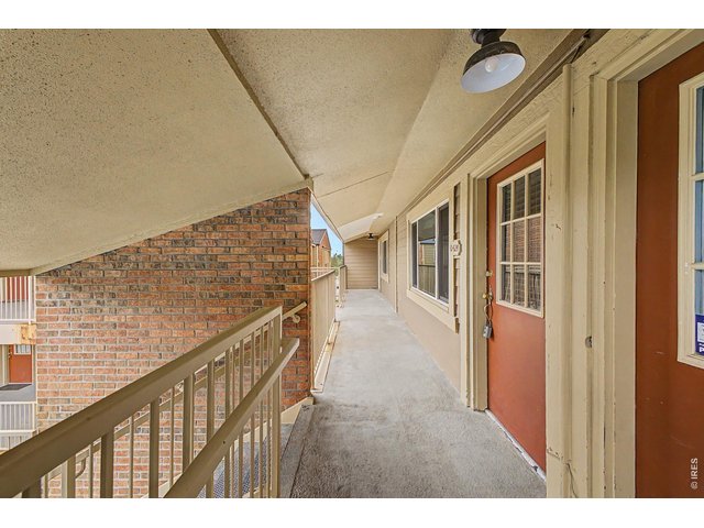 Property Photo 17 Covered Entryway 