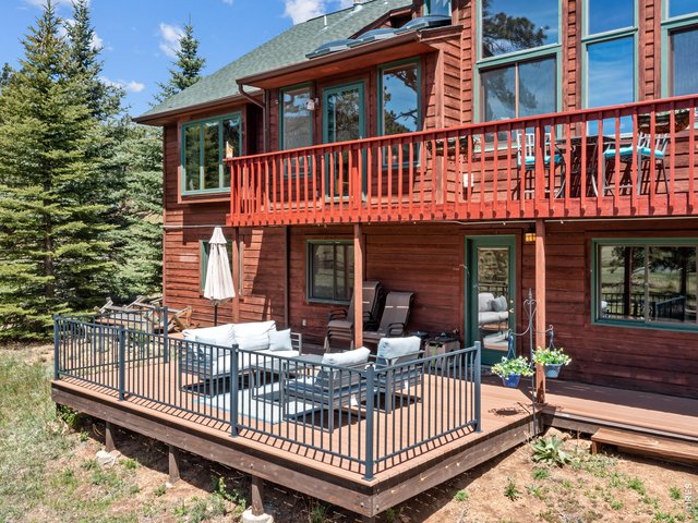 Property Photo 6 Lower-level private deck