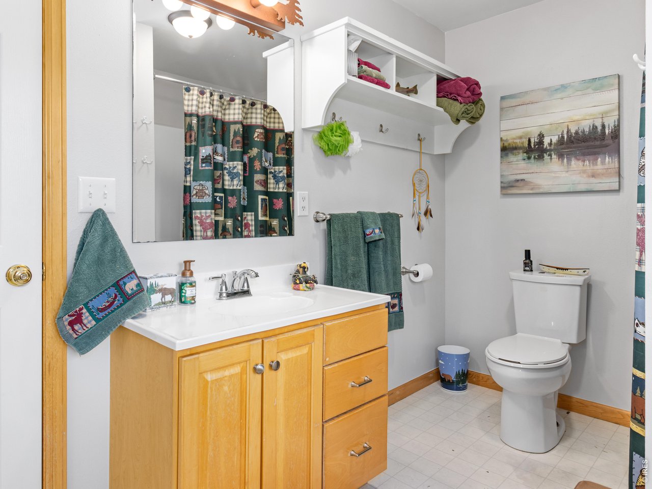 lower-level full bath