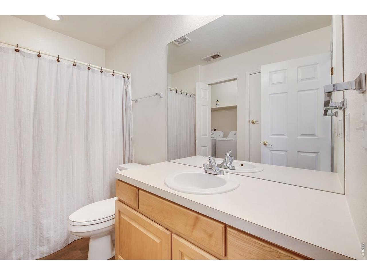 Hall guest Bath with new LVP flooring