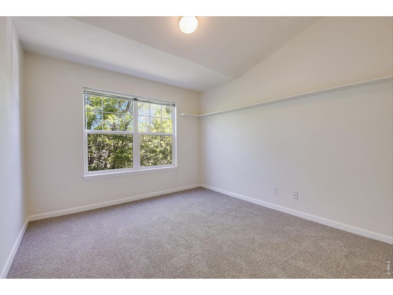 Guest Room w/ Vaulted Ceilings