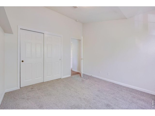 Property Photo 23 Guest Room 
