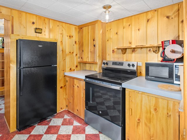 Property Photo 14 New appliances