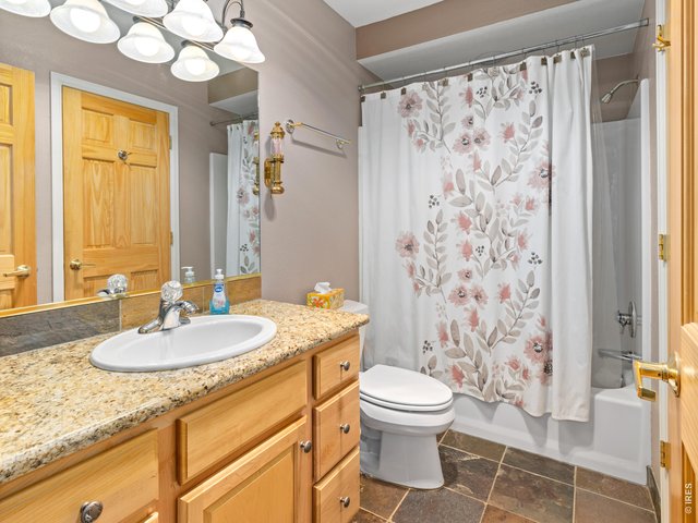 Property Photo 26 Bath 2 of 3