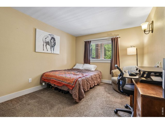 Property Photo 10 Bedroom #1