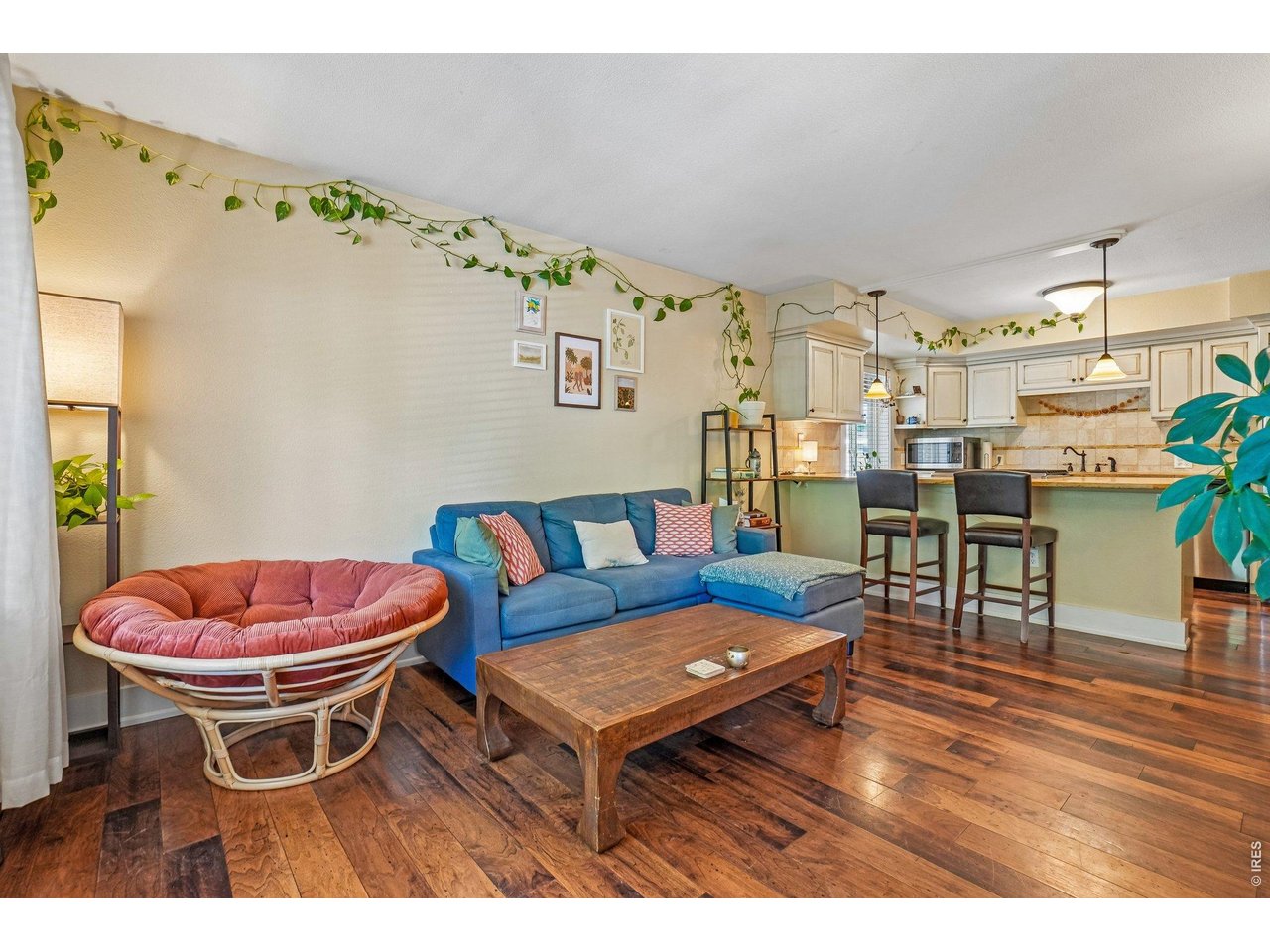 Open Flowing Floor Plan