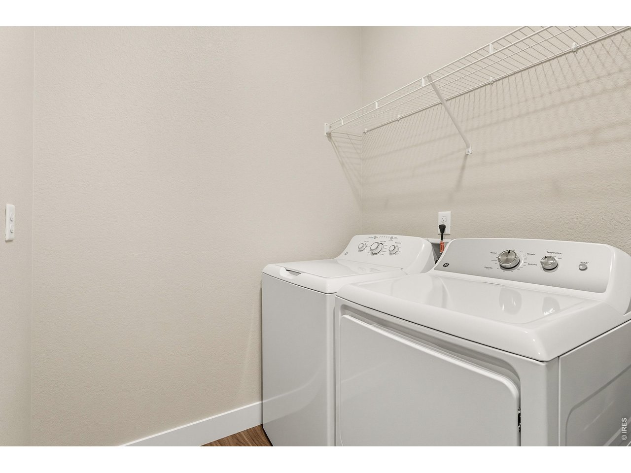 Property Photo 14 Laundry room with washer & dryer included 
