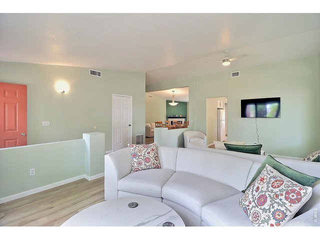 Property Photo 5 Love the Vaulted Ceilings