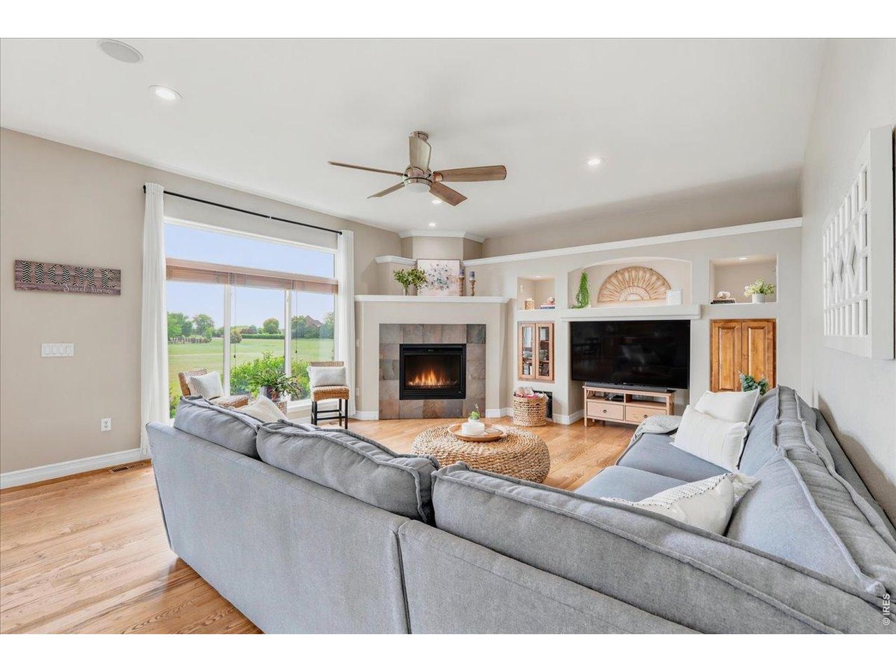 Great space for game night or to cozy up by the fire on a cool night