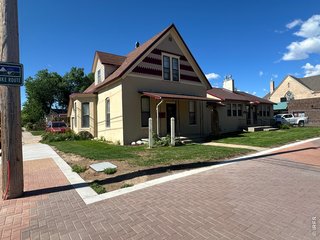 446 E 4th St Loveland, CO 80537