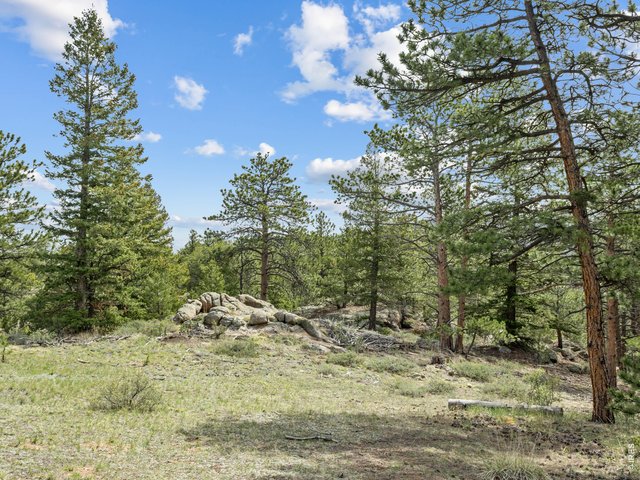 Property Photo 15 Rock formations on the Northern area of the property.
