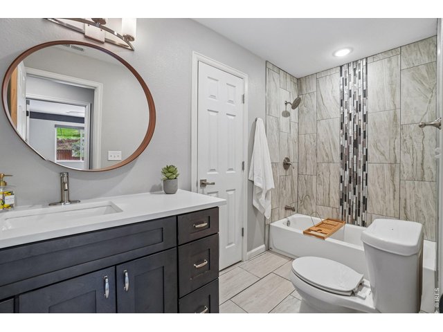 Property Photo 23 Full bath