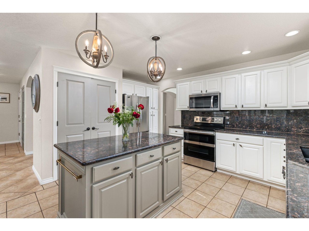 Tons of Cabinet and Pantry Storage Space
