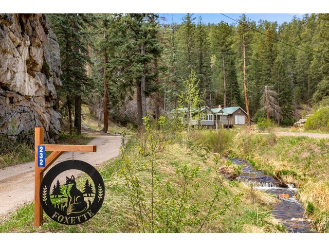 Property Photo 6 Foxette Cabin 