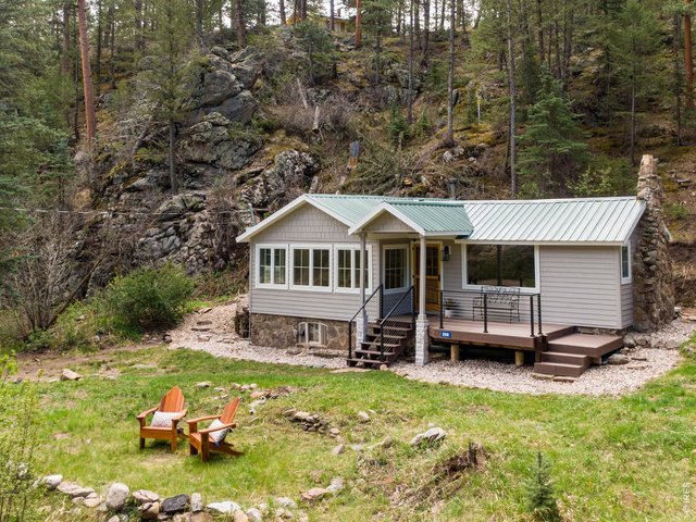 Property Photo 7 Cozy 