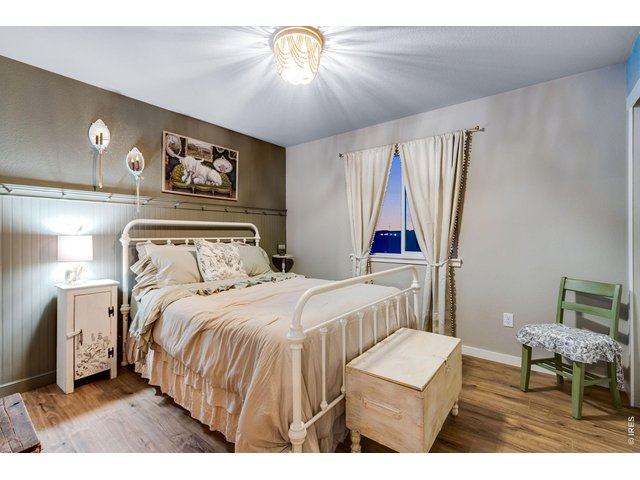 Property Photo 30 Bedroom 3