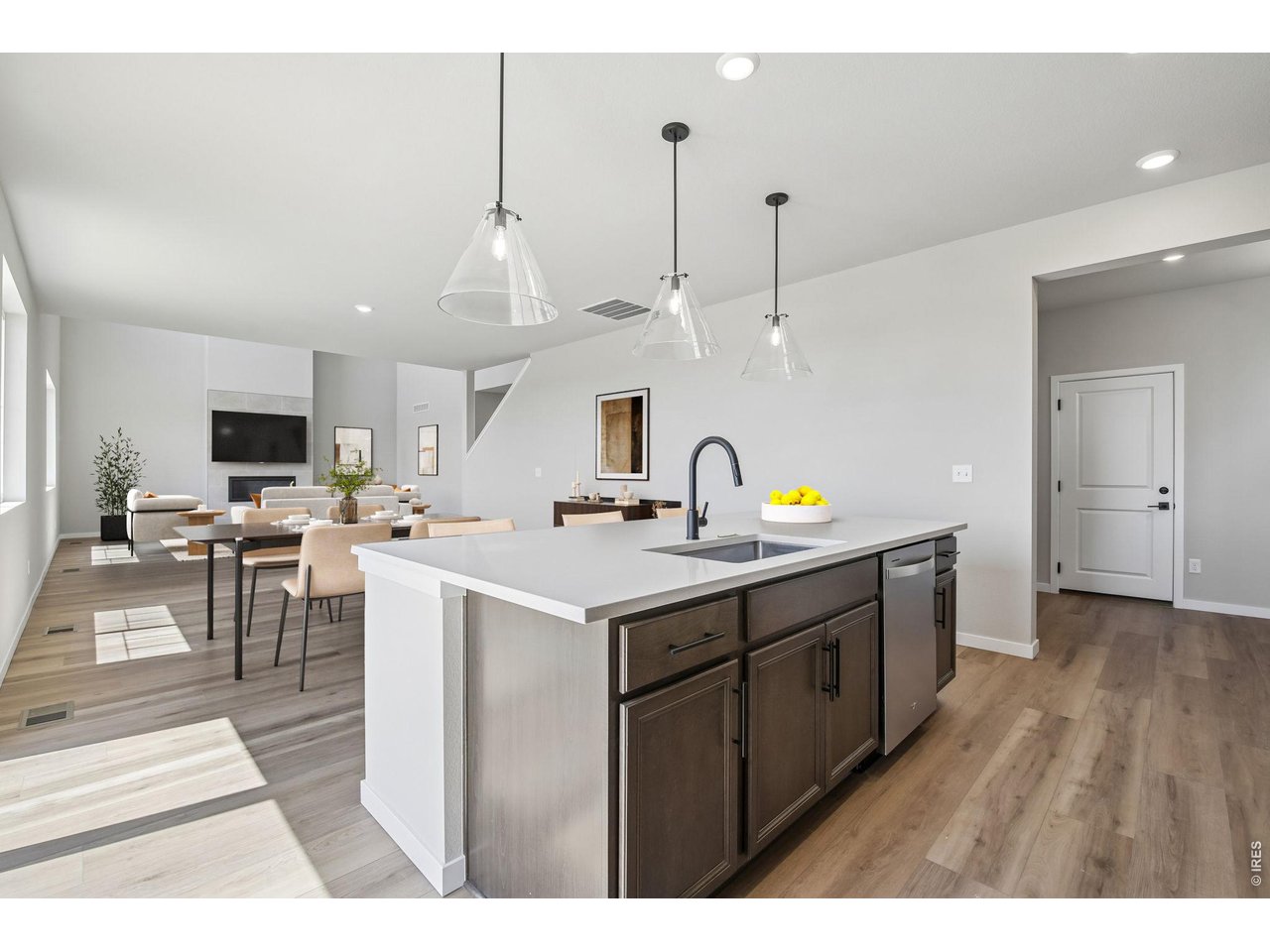 Chef's kitchen