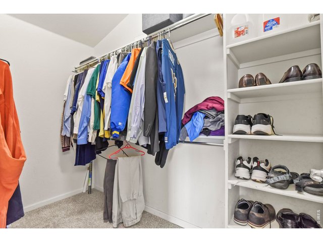 Property Photo 26 Primary closet