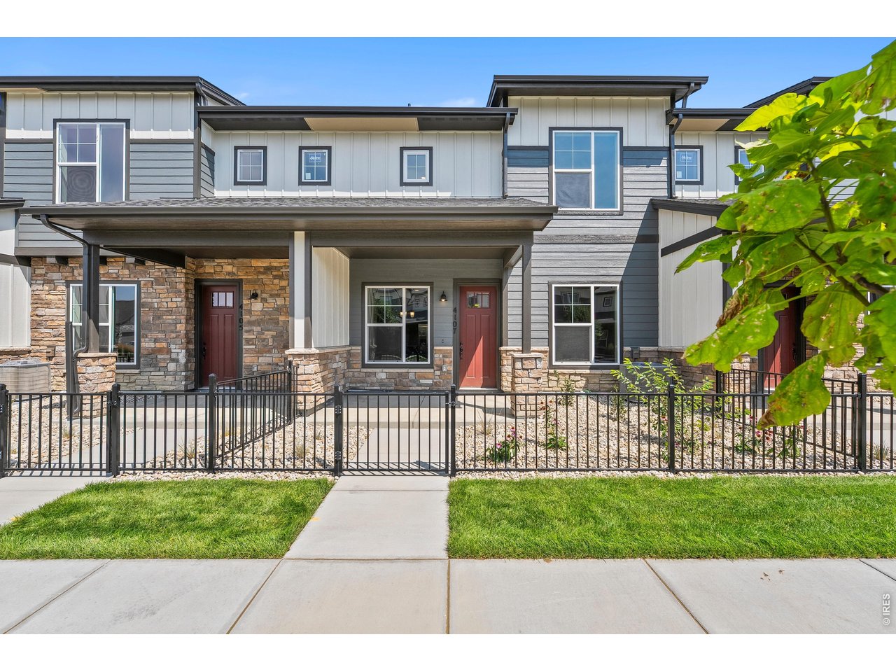 Property Photo 1 Welcome home to 4107 North Park Dr! 