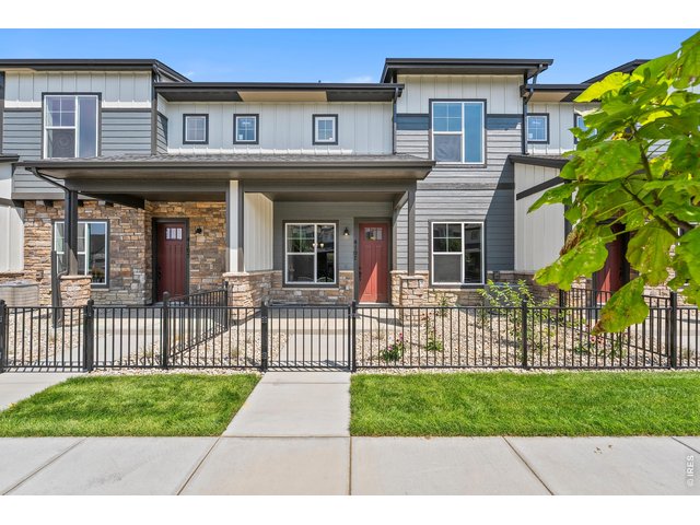 Property Photo 1 Welcome home to 4107 North Park Dr! 