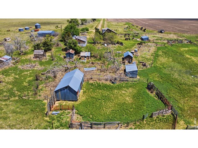 Property Photo 15 