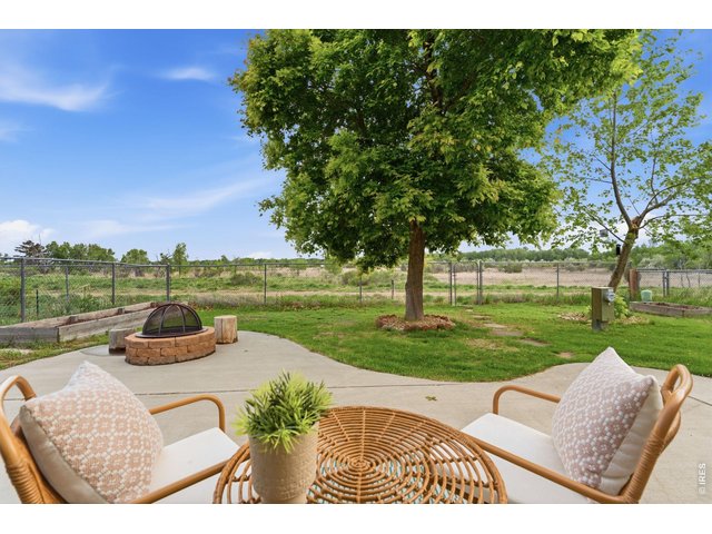 Property Photo 2 Stunning back yard setting 