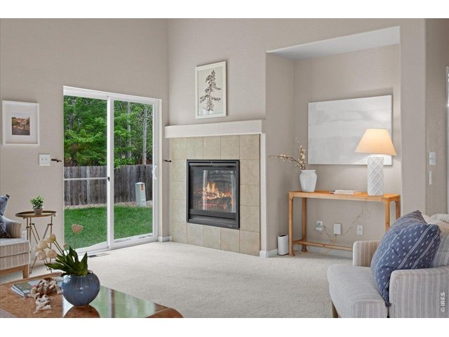 Property Photo 17 Gas fireplace for warming up and cozy atmosphere