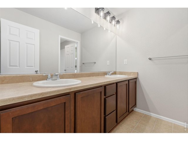 Property Photo 30 Second floor main bathroom