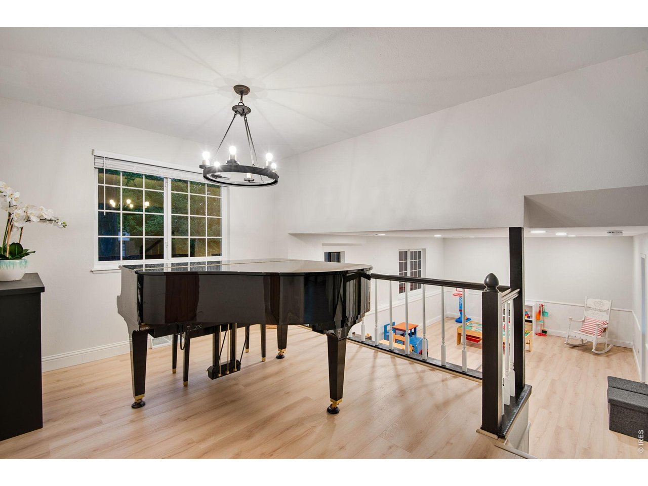 Spacious dining or perfect place for your grand piano