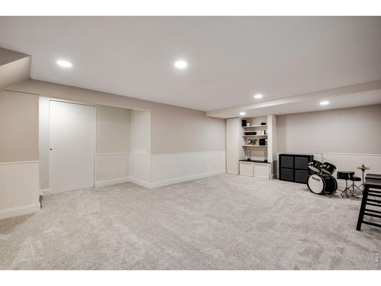 Basement with New and upgraded carpet and padding